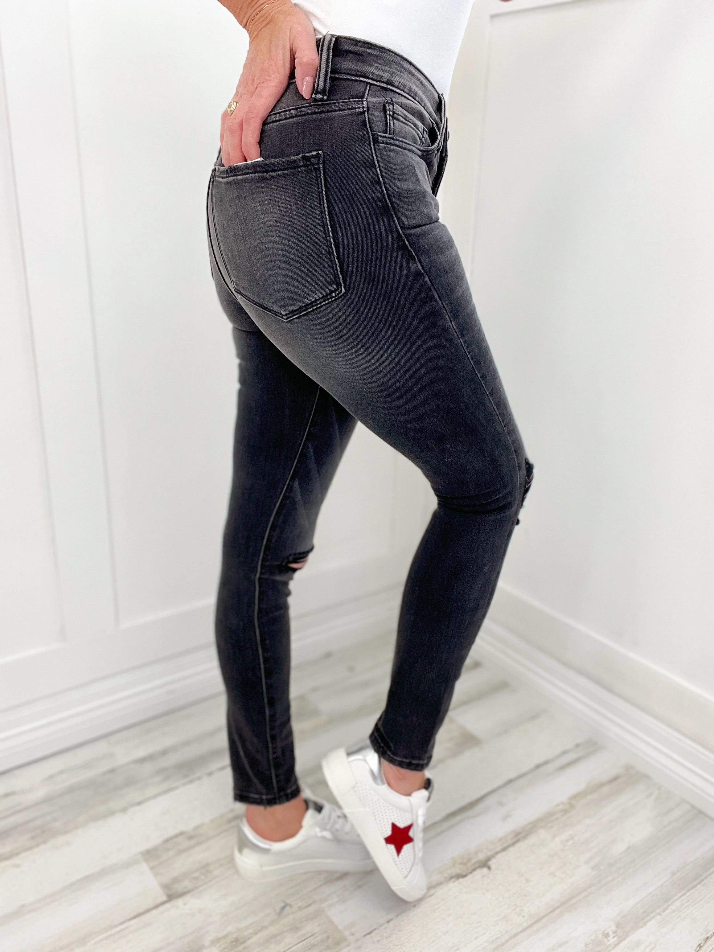 Urban appeal Move With Ease Vervet York High Rise Distressed Button Fly Cropped Skinny Jeans