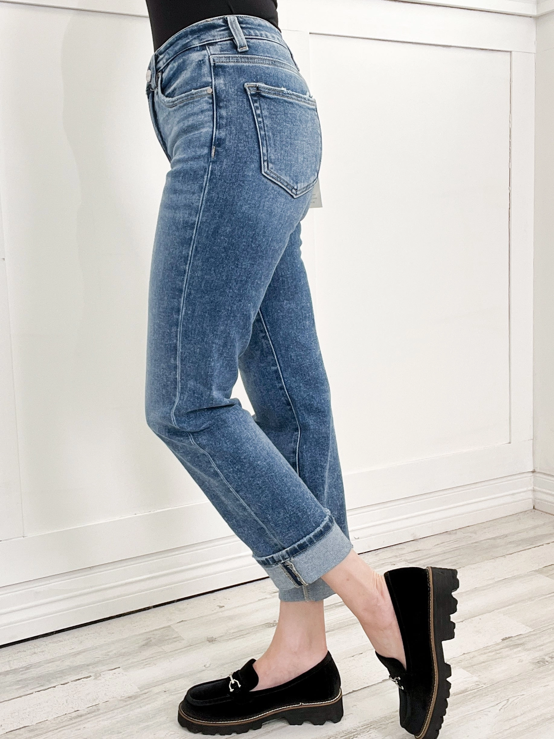 Risen FREESTYLE Tummy Control Hi-Rise Cropped Straight Jeans Trend Setter Sunny Vibes