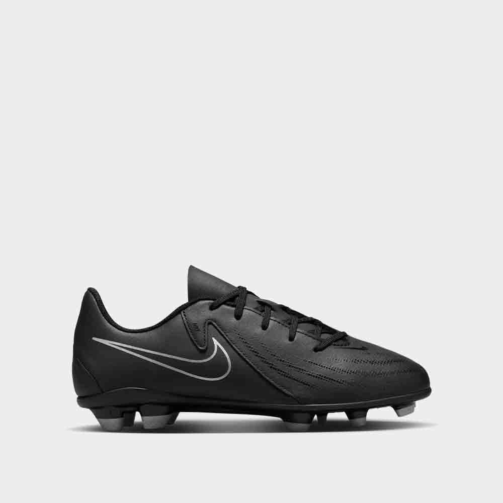 Seamless Inner Lining One Piece Upper Design Kids' Nike Phantom GX 2 Club Soccer Cleats