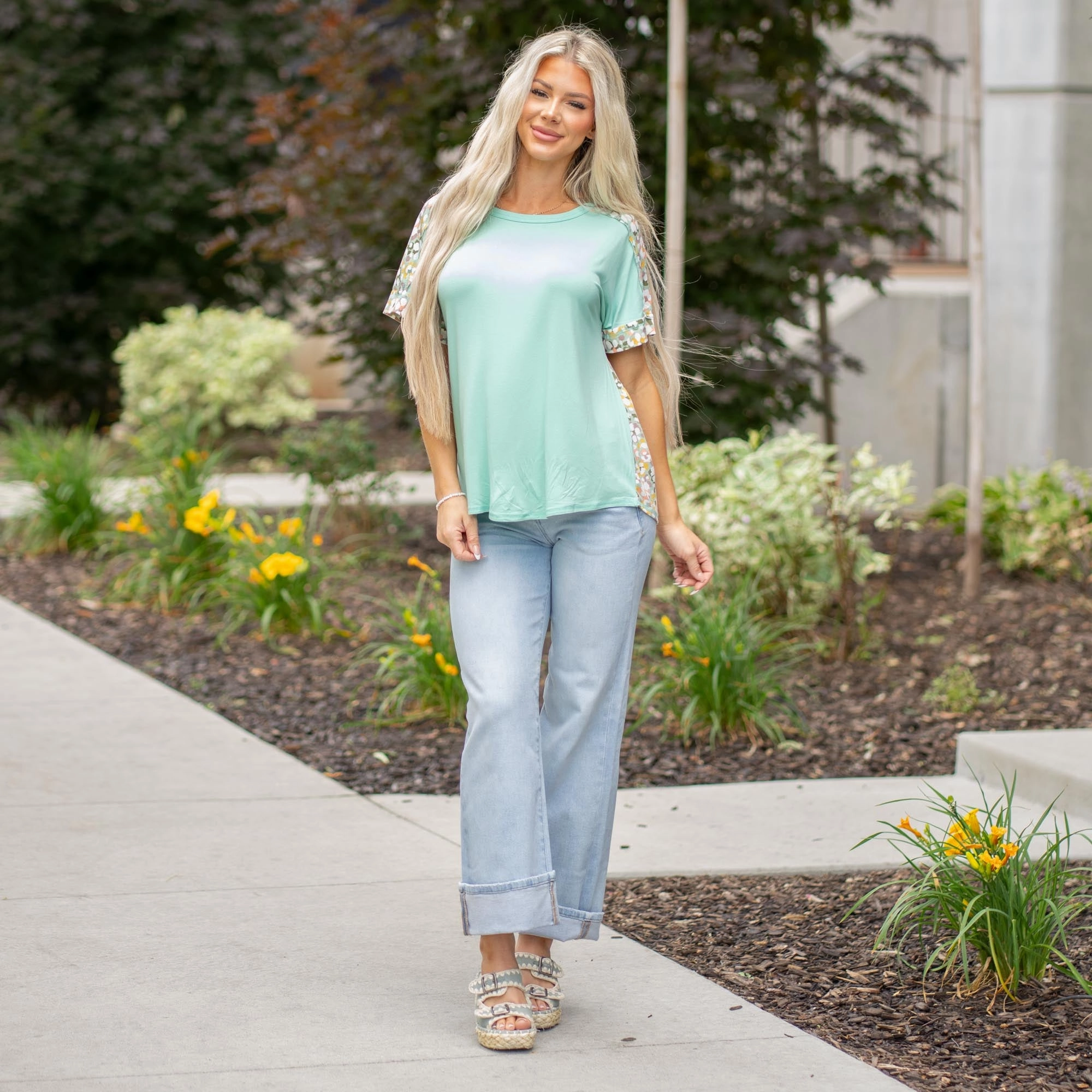 TaglessCollar Setting Trends Top