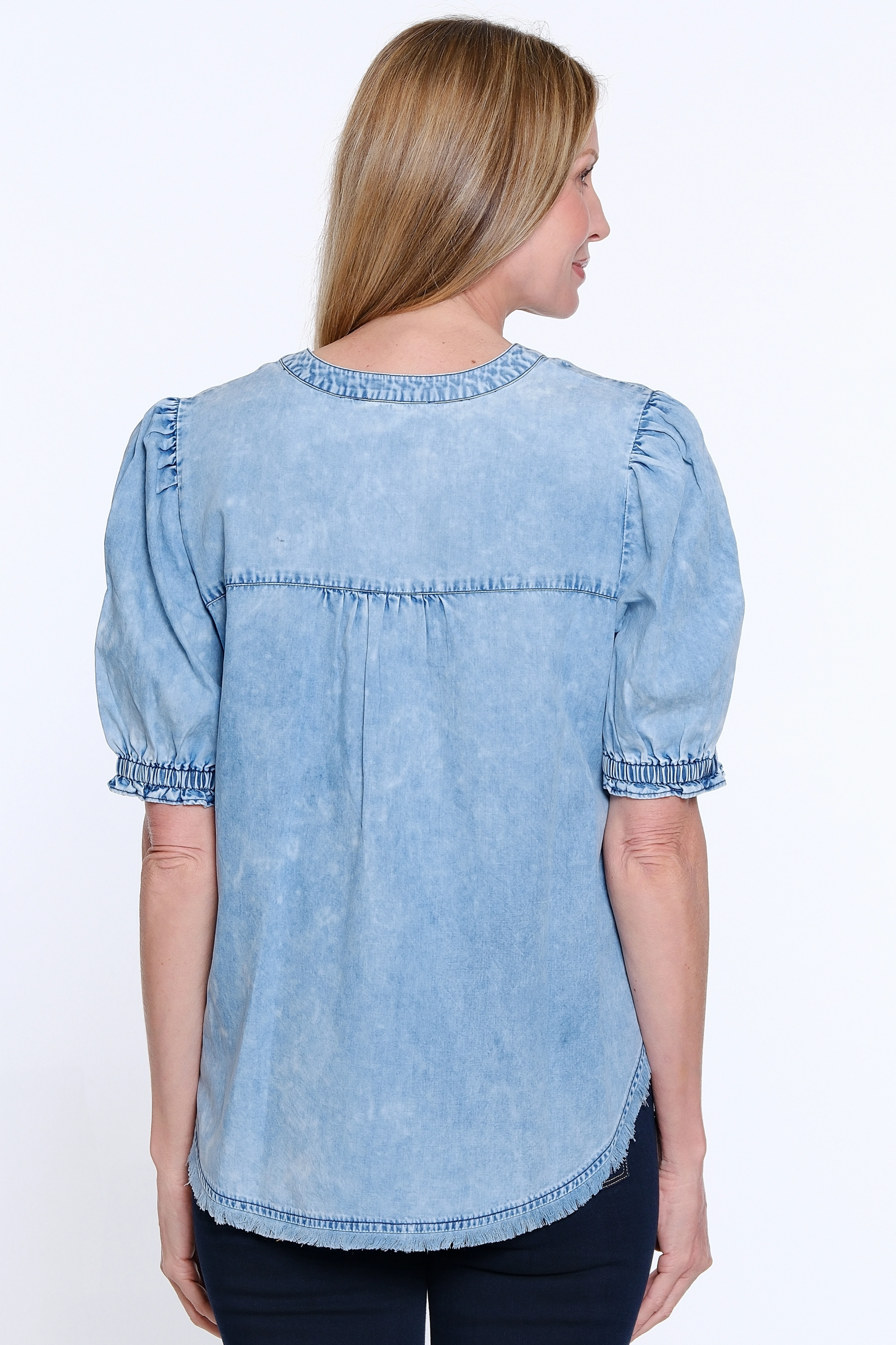 Wrinkle resistant fabric Short Sleeve Snow Washed Henley - Medium Indigo