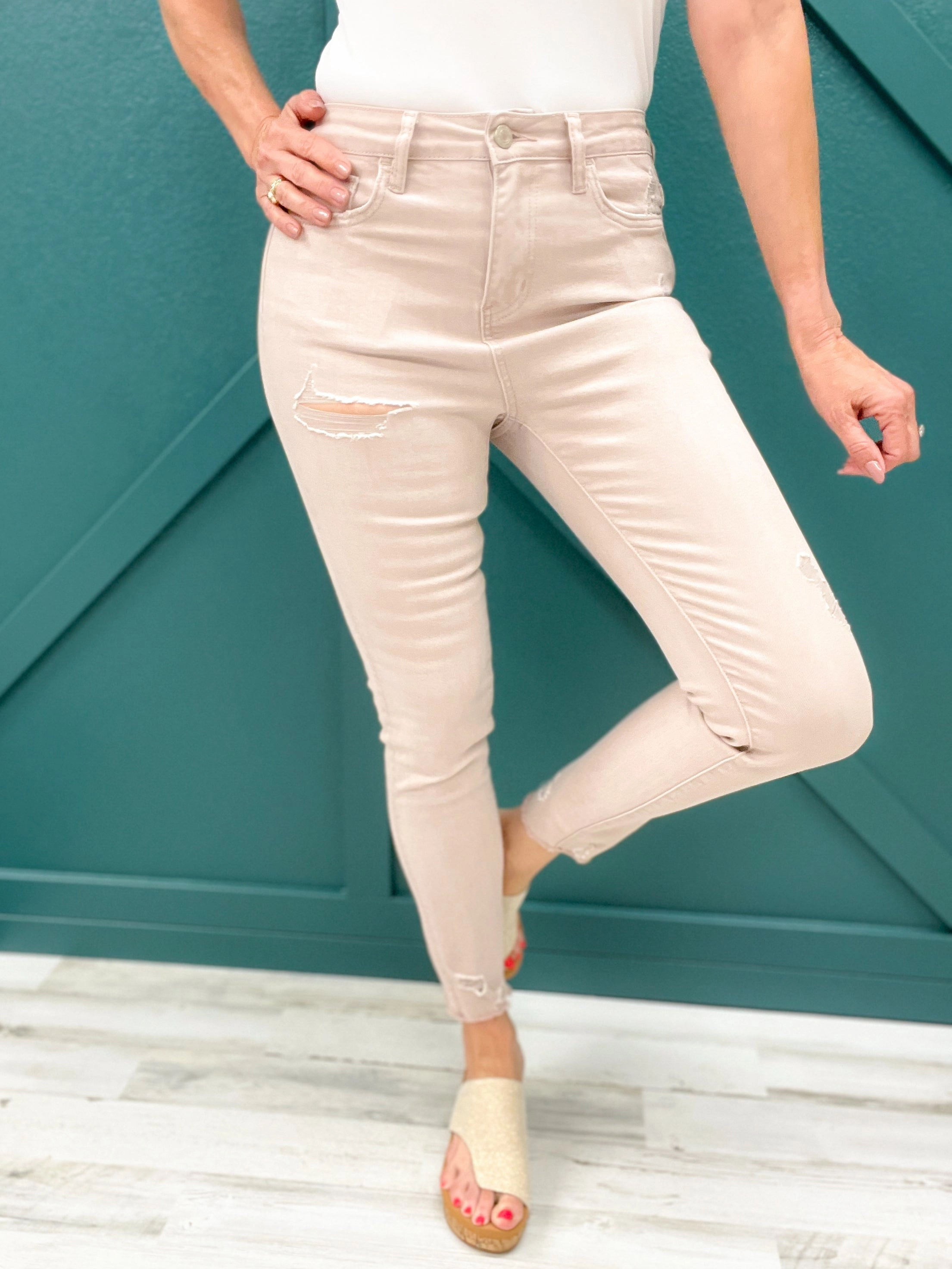 Spring Mood Smooth Work Meeting Vervet by Flying Monkey High Rise Cropped Skinny Jeans