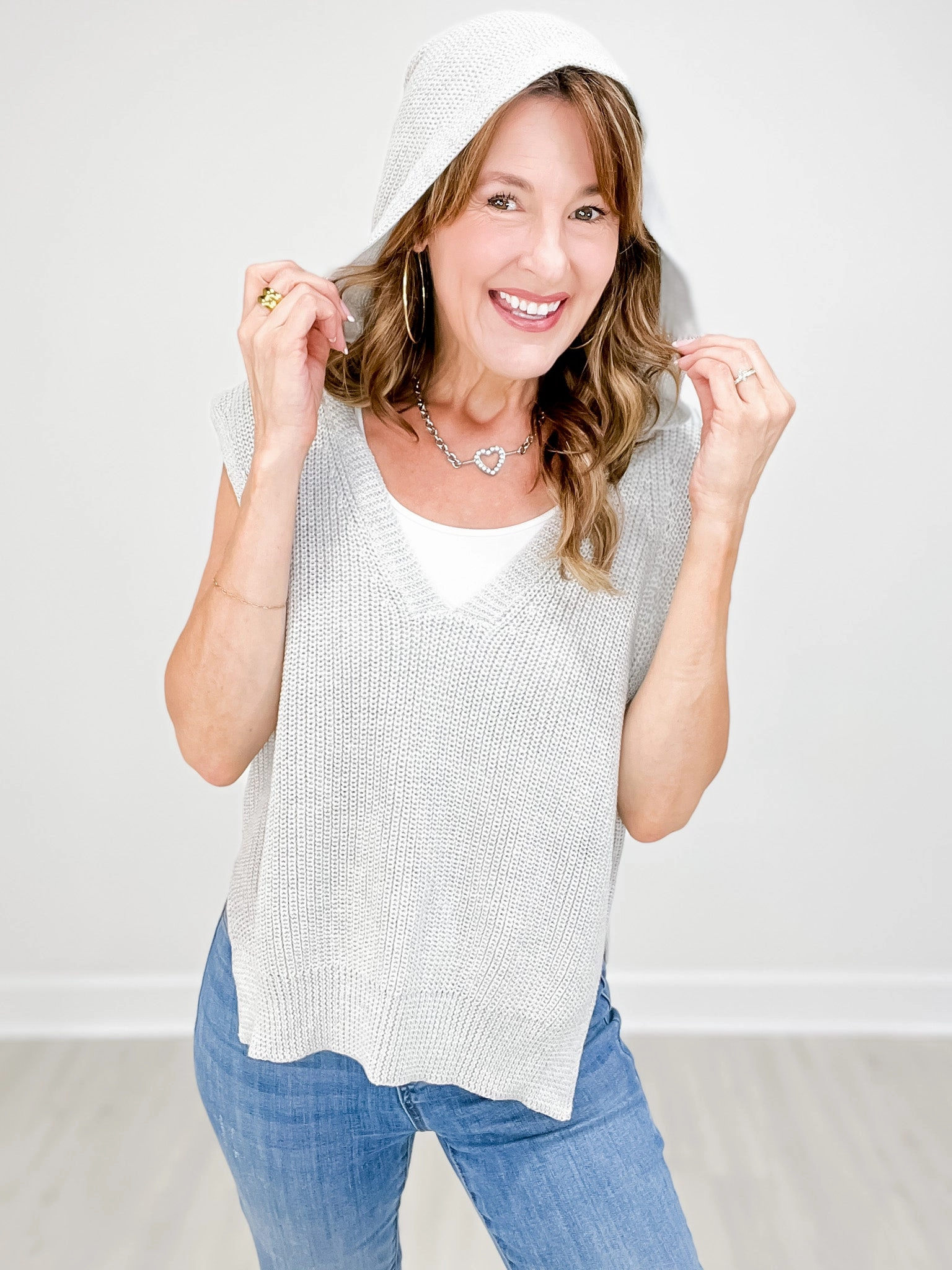 WaterResistant High Collar Option Sleeveless Solid Knit Hooded V-Neck Top with Side Slits