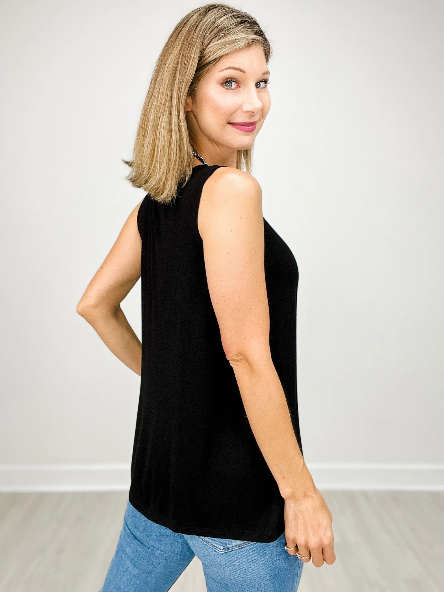 LowProfileSeams Bohemian style Sleeveless V-Neckline Top with Vertical Stone Trim Down Front