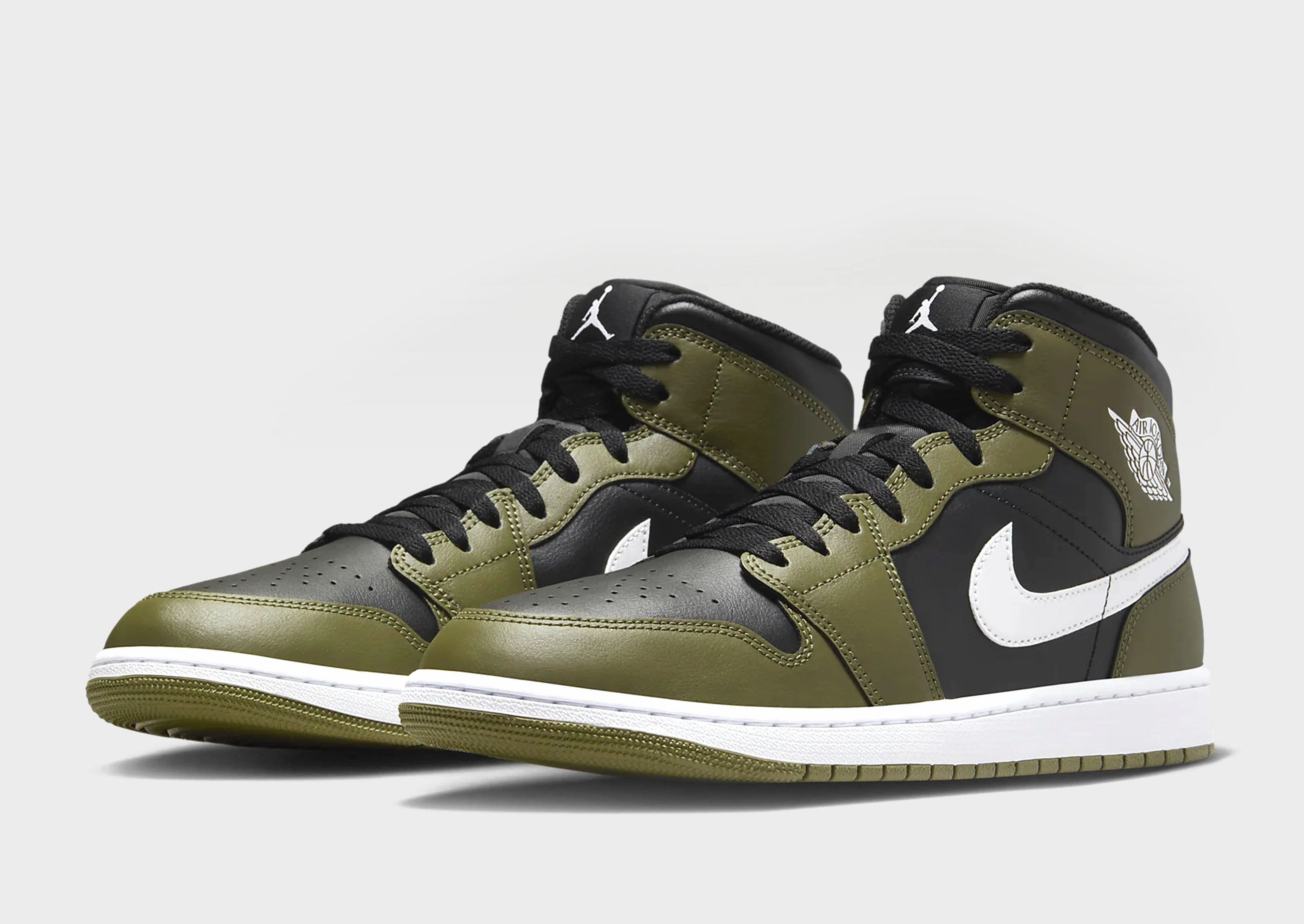 Compression Molded Cushion High Traction Pattern Air 1 Mid