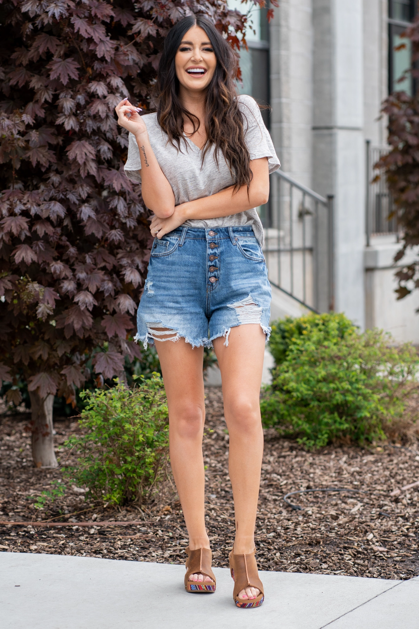 Joelle High Rise Mom Shorts Casual Friday Durable Athlete Fit