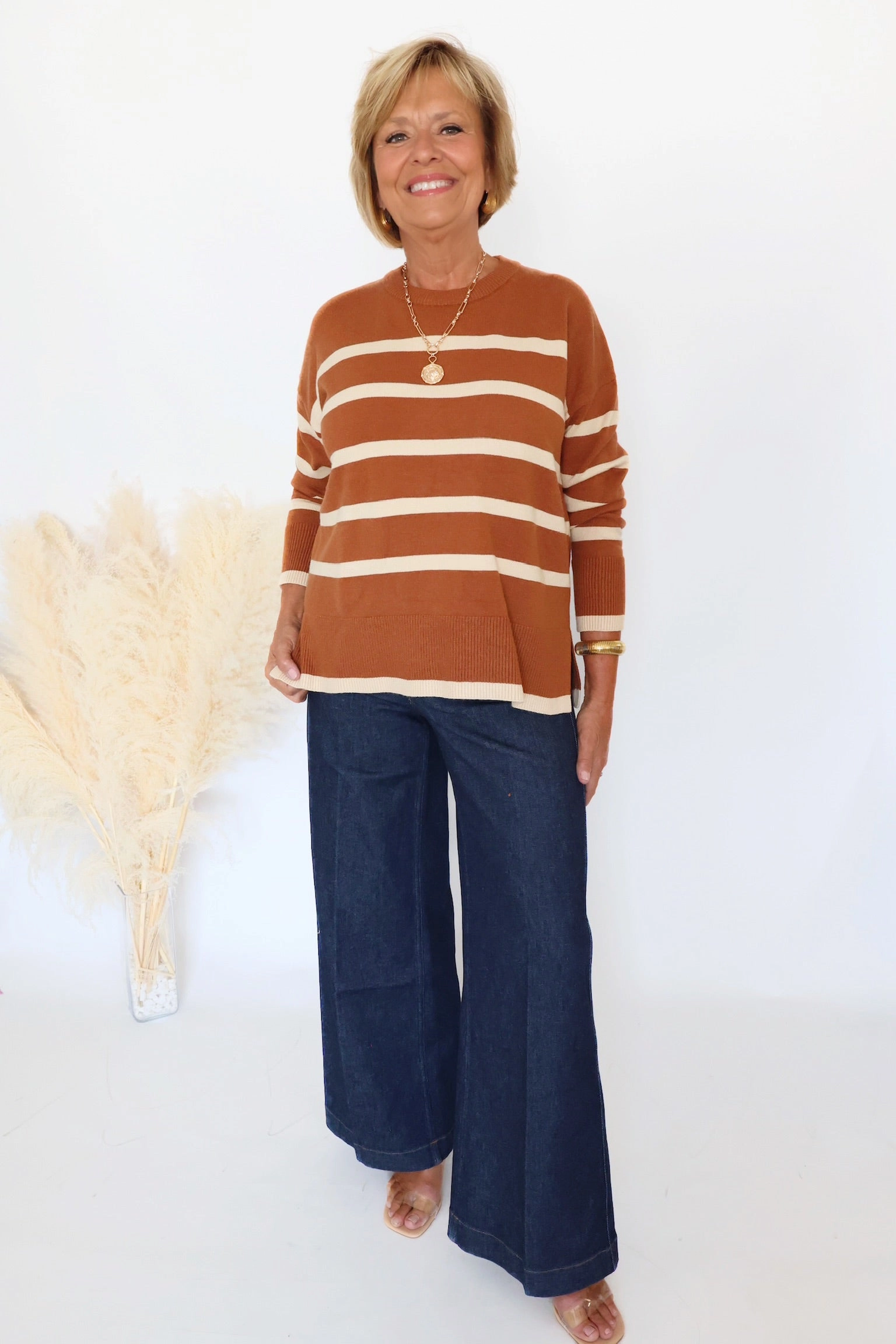 Slim Design SPANX Wide Leg Jeans