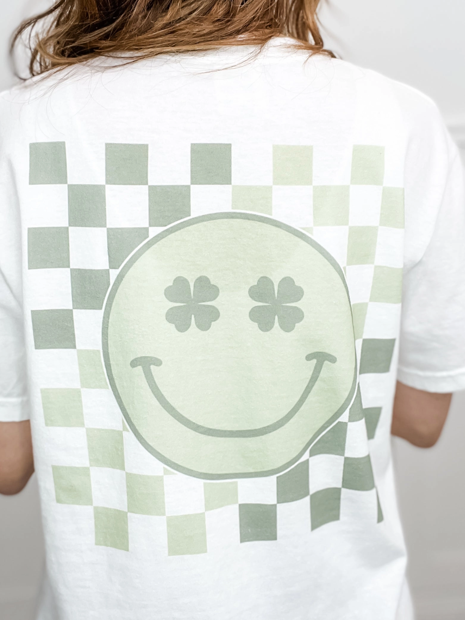EasyCareFabric Flexible Cuffs Smiley Saint Patrick's Day Graphic Tee