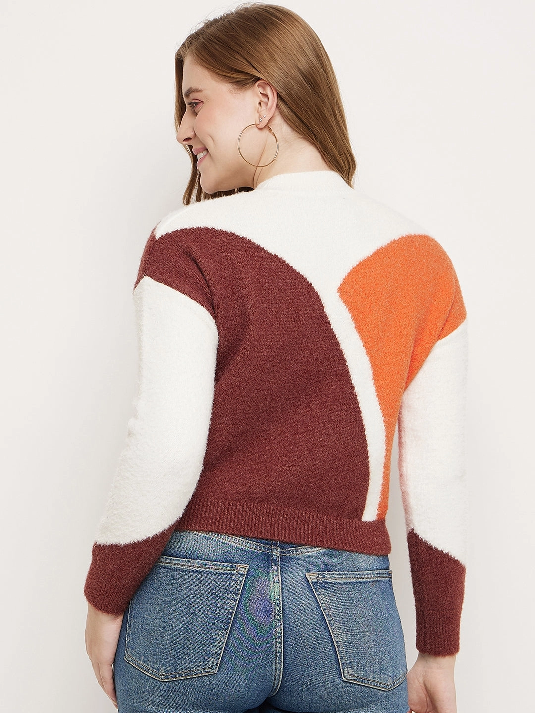 Madame Brown Colourblocked Round Neck Sweater Cozy Thermal Casual Knit Wear