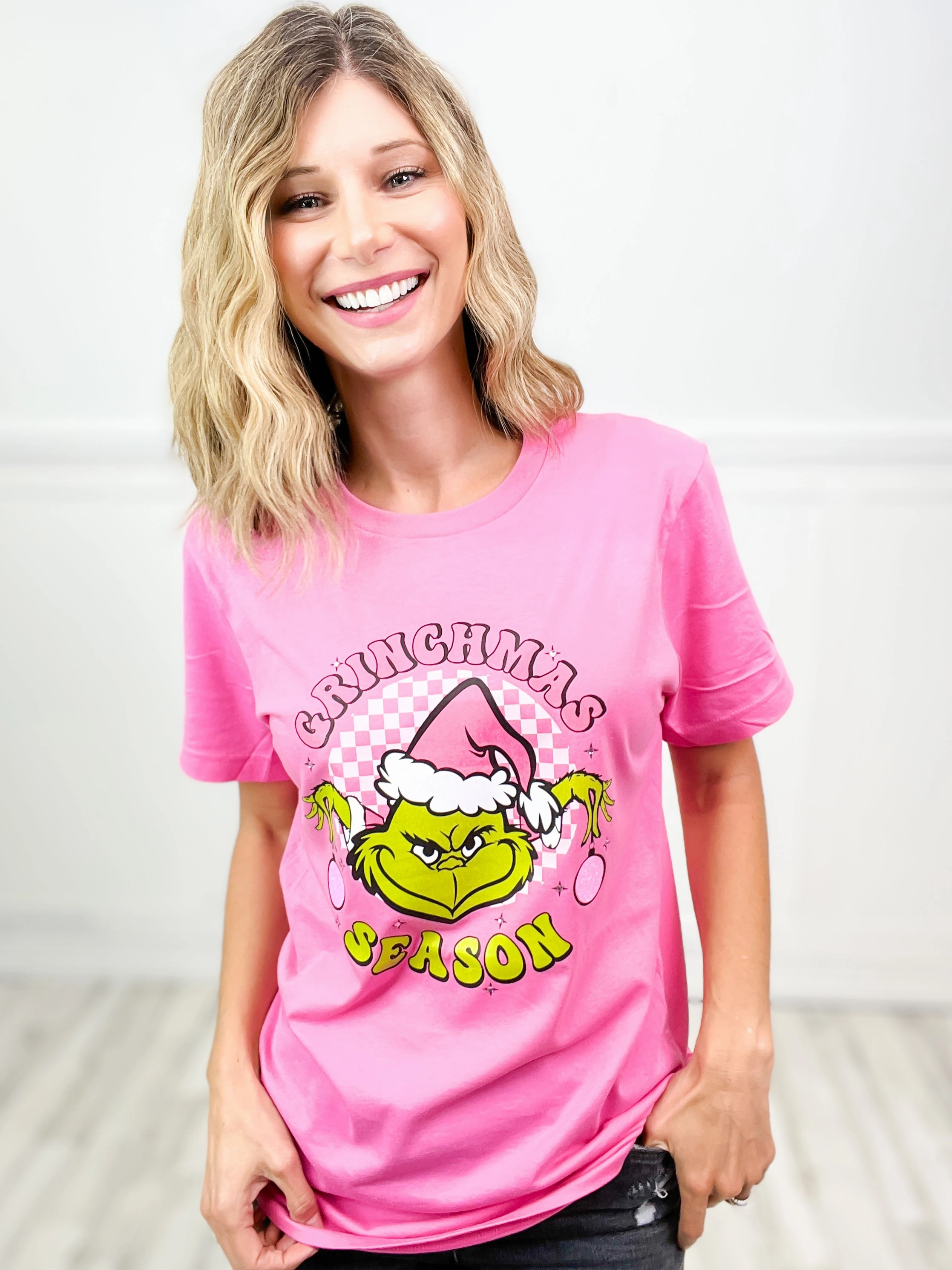 Multi Panel Cut Compression Gradient Grouchmas Season Glitter Rhinestone Graphic Tee