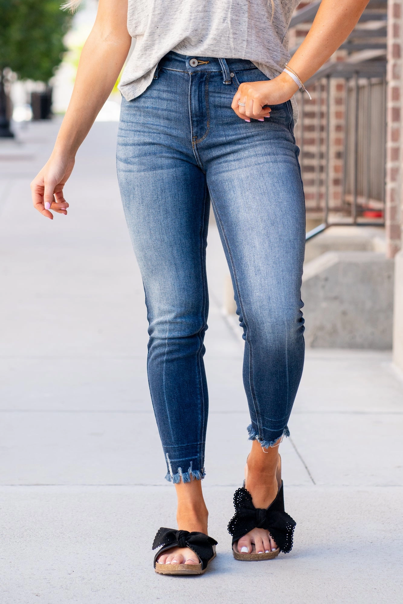 Sophia High Rise Ankle Skinny Smart Fit Design Perfect Match