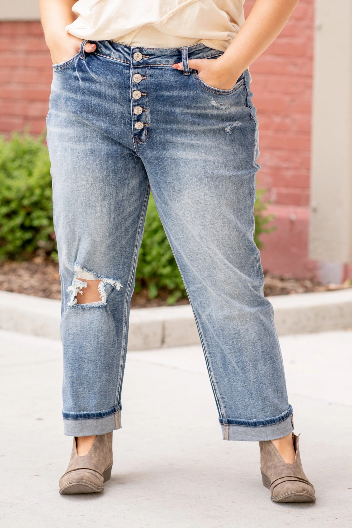 Plus Size Daisy Boyfriend Fit Premium Cotton Blend