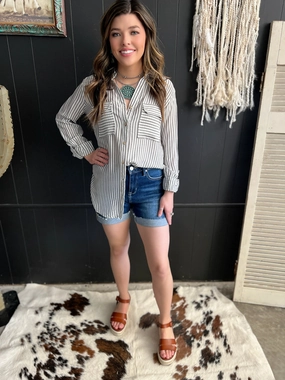 Striped Collared Lightweight Button Down Shirt NaturalFiberBlend LayeredNeckline