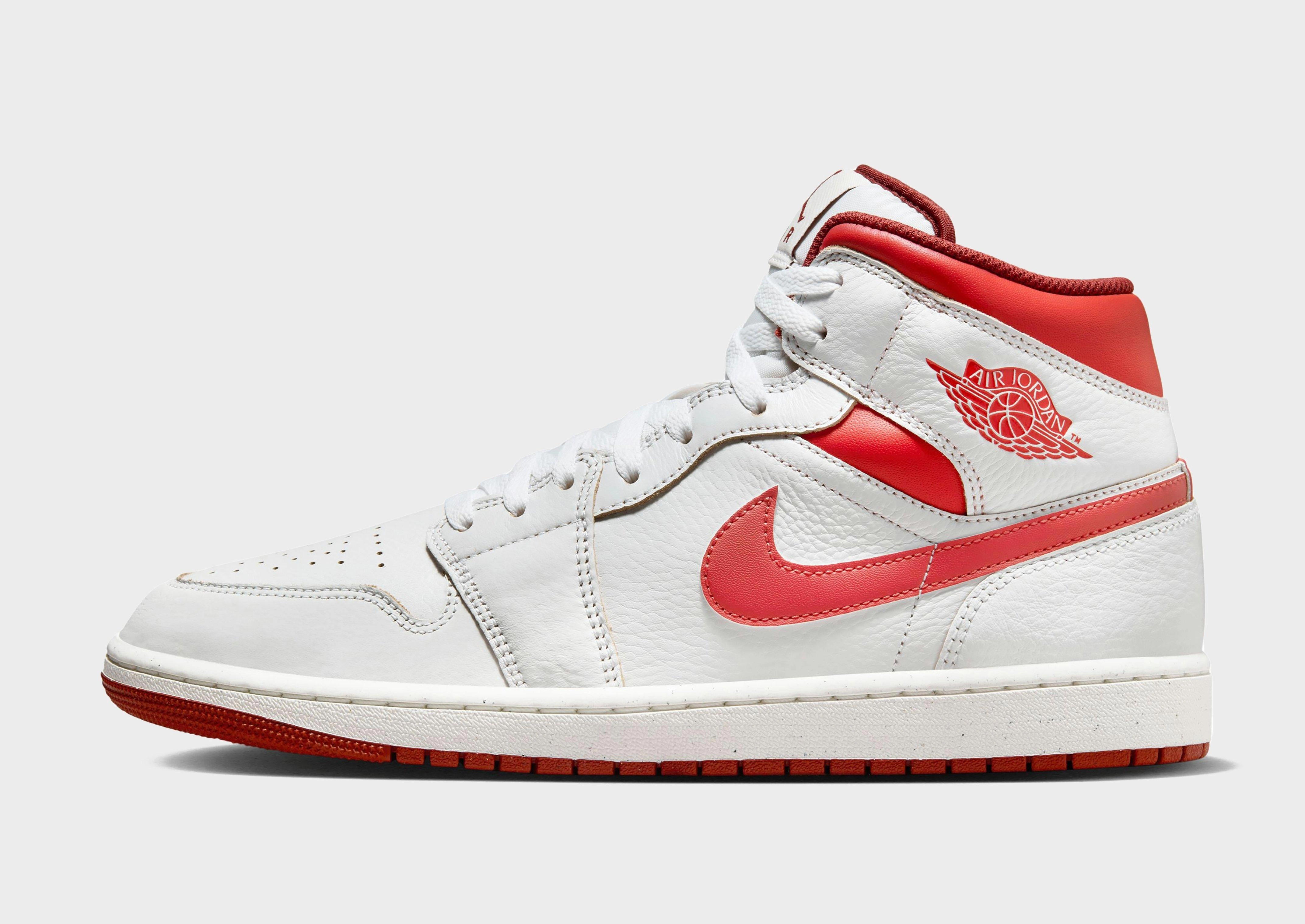 Hollow Structure Tech Wide Base Design Air 1 Mid