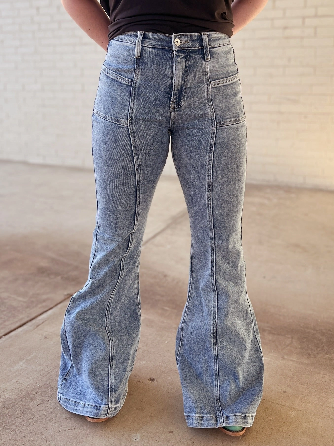 High Rise Tummy Control Bell Bottom With Outward Seam Soft Brush Lining