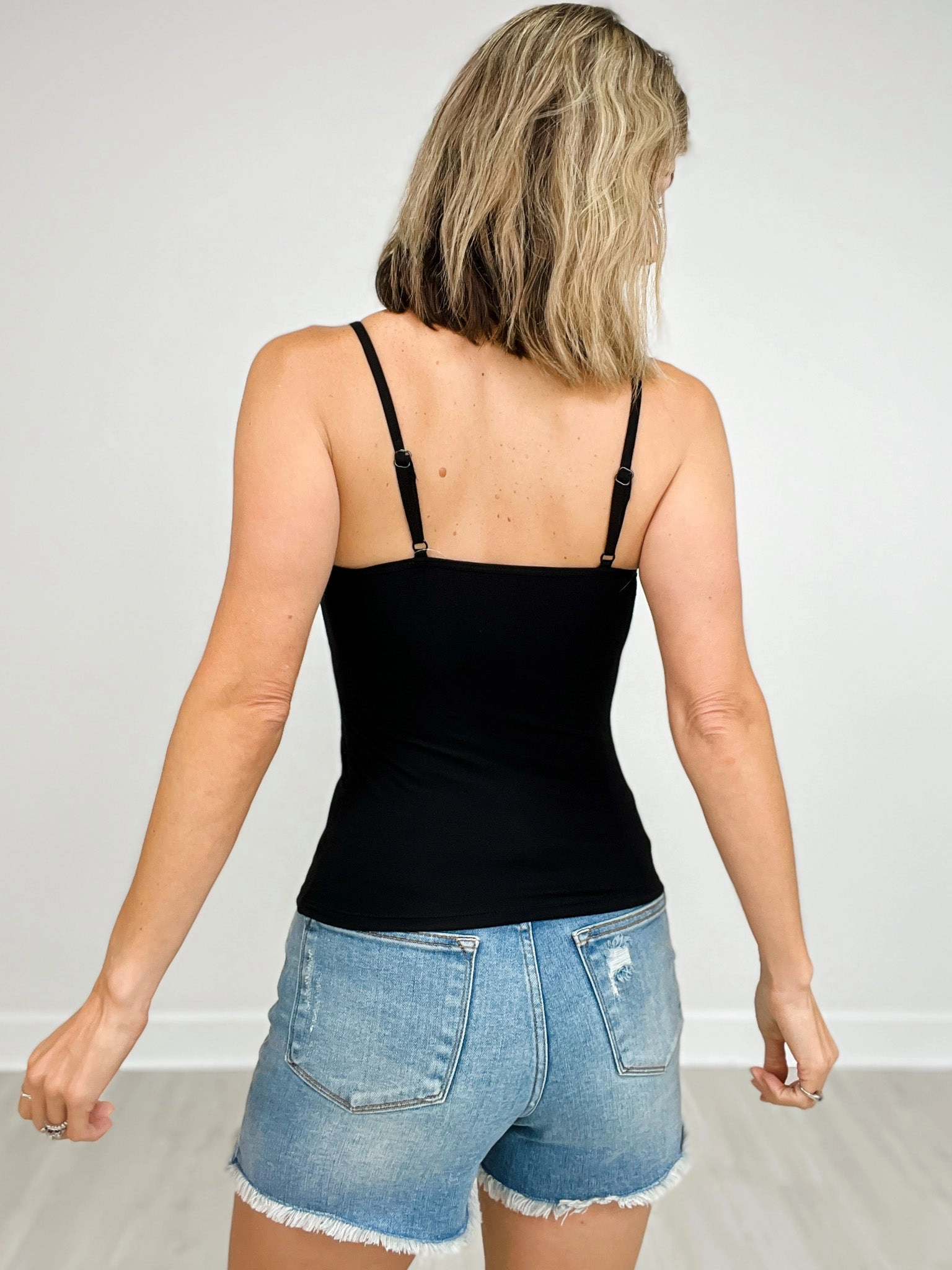 Fashion Blouse NonChafing Fabric Solid Built In Padding Brami Tank with Adjustable Straps