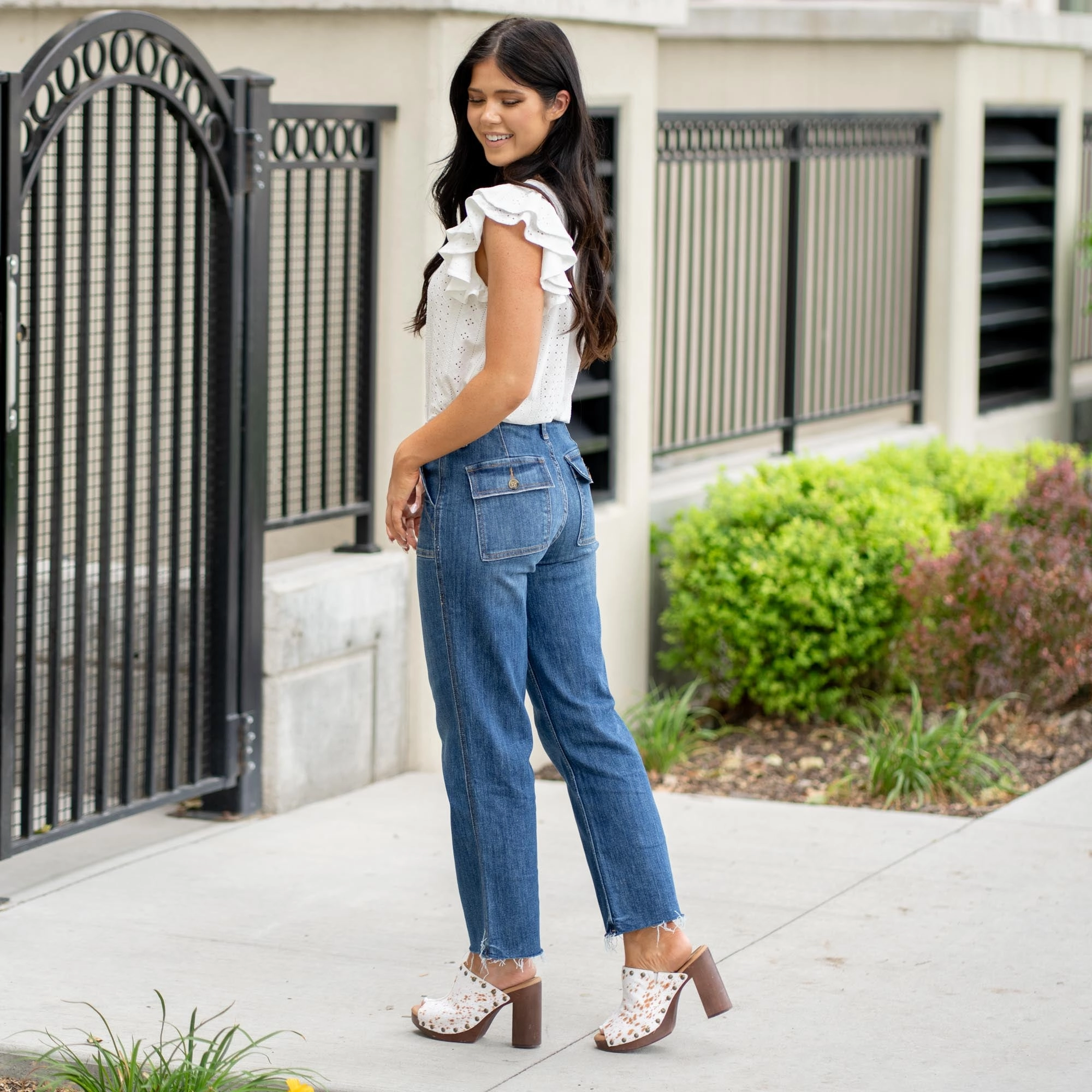 Style Essential Everyday Comfort Wear Superb High Rise Crop Utility Pocket Straight Leg