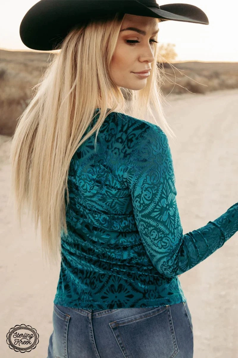 Plus French Quarter Top Stretchable Waistband