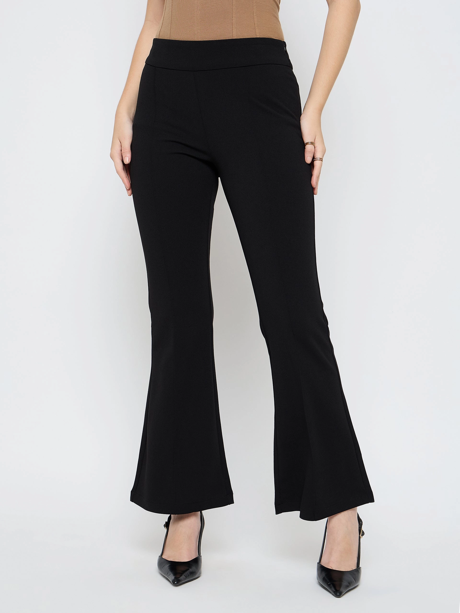 Flattering Comfort Relaxed Wearable Madame Pleat Detailed Solid Black Flared Trousers