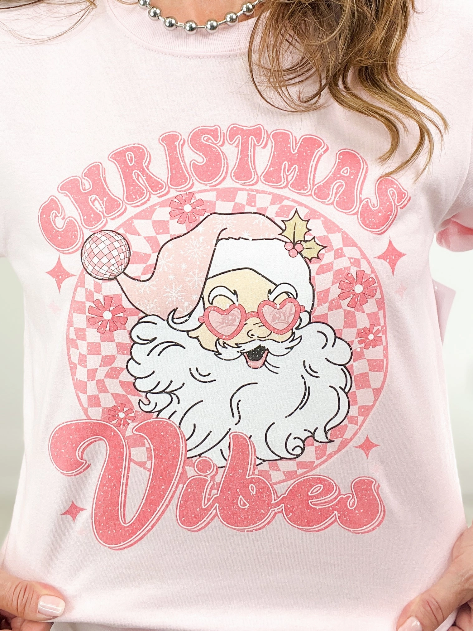 Everyday Fashion Christmas Vibes Disco Santa Graphic Tee
