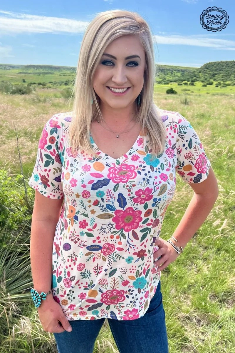 The Mayflower Top* MoistureWicking Technology TaglessNecklineComfort