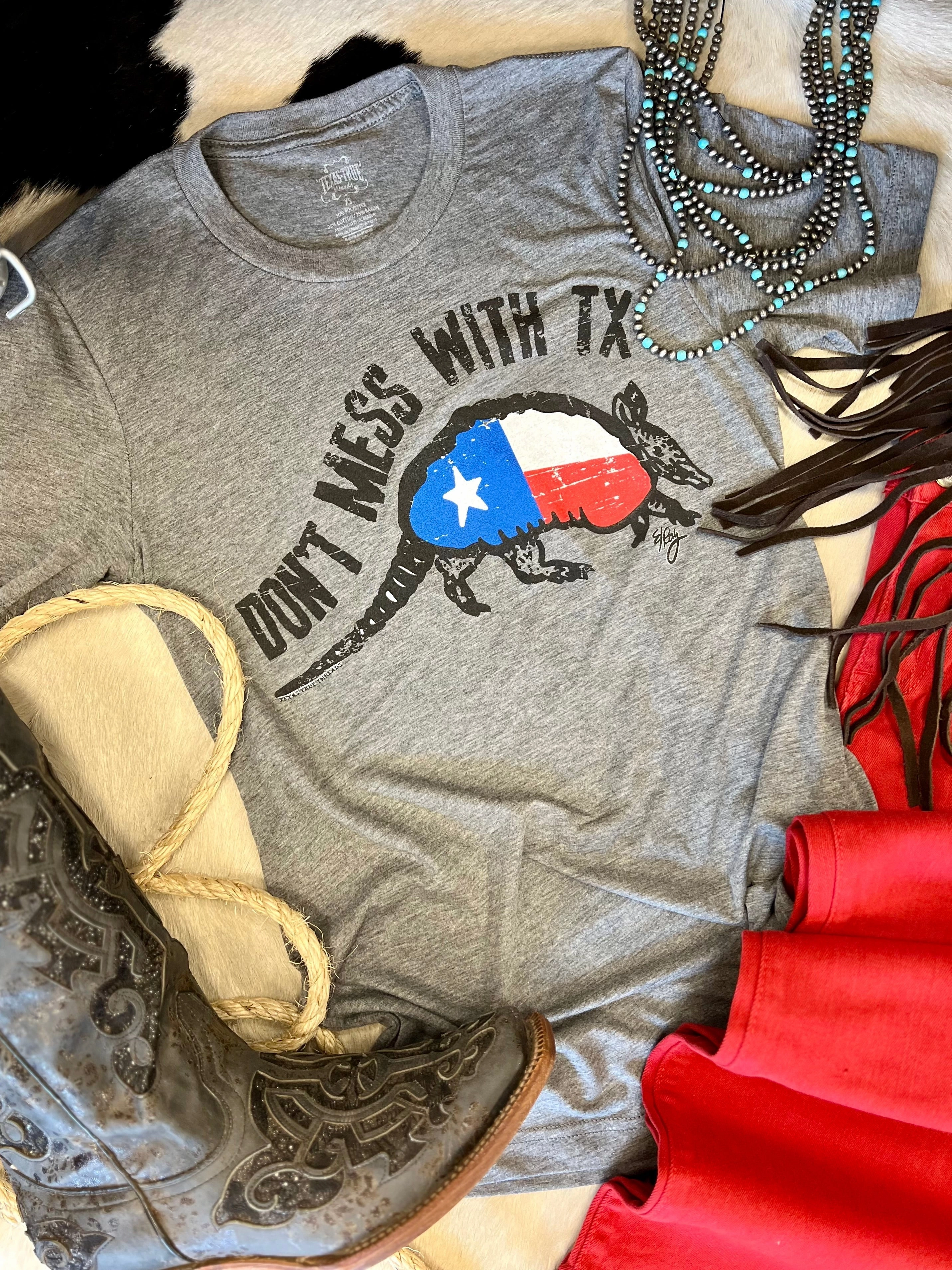 VNeckReinforcement PLUS Don't Mess With Texas Graphic Tee