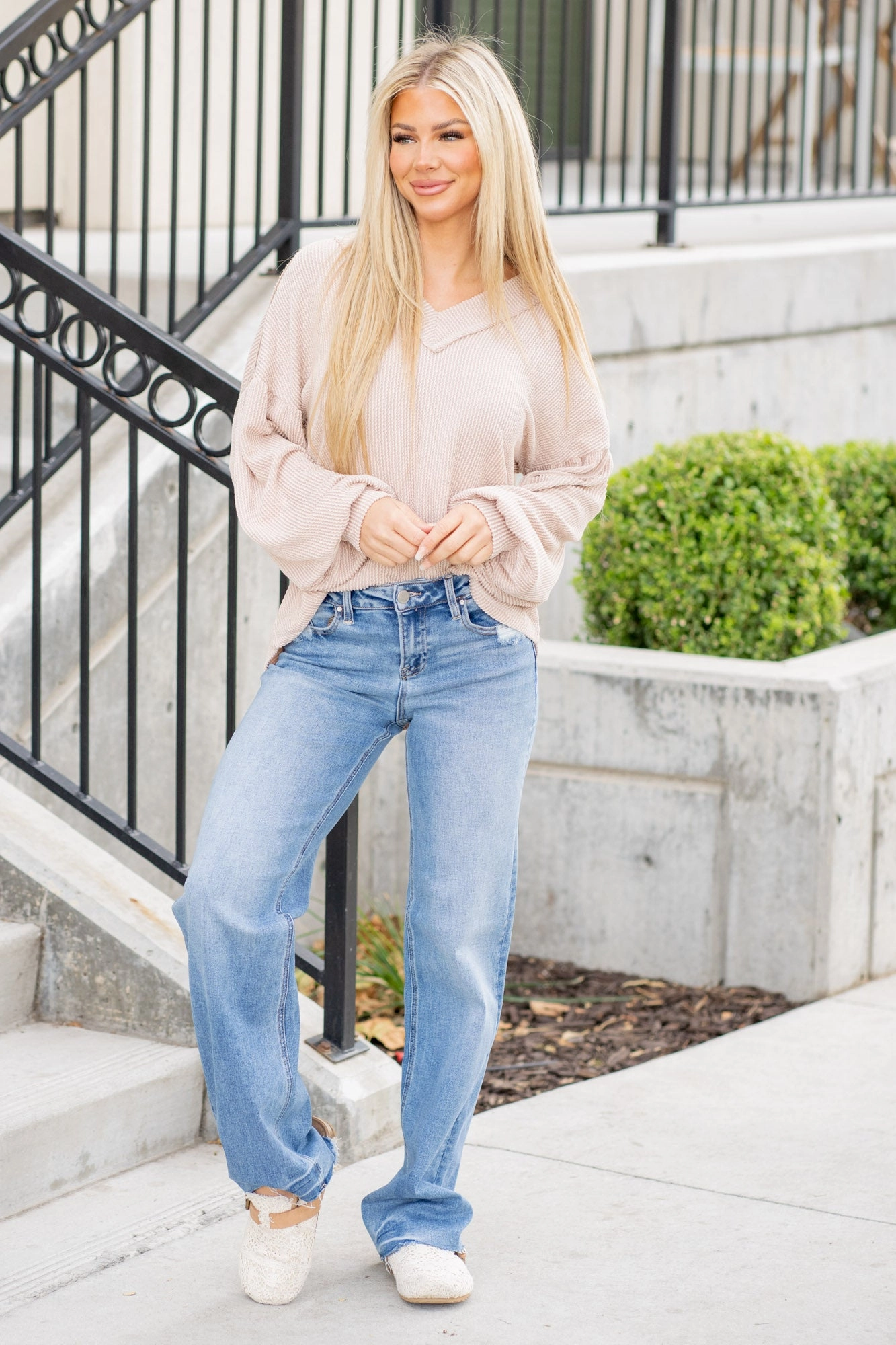 Breathable Classic Wear Eco Friendly Traveler Gear Smart Casual Midnight Snow High Rise Baggy Wide Leg Jeans Regular & Plus Sizes