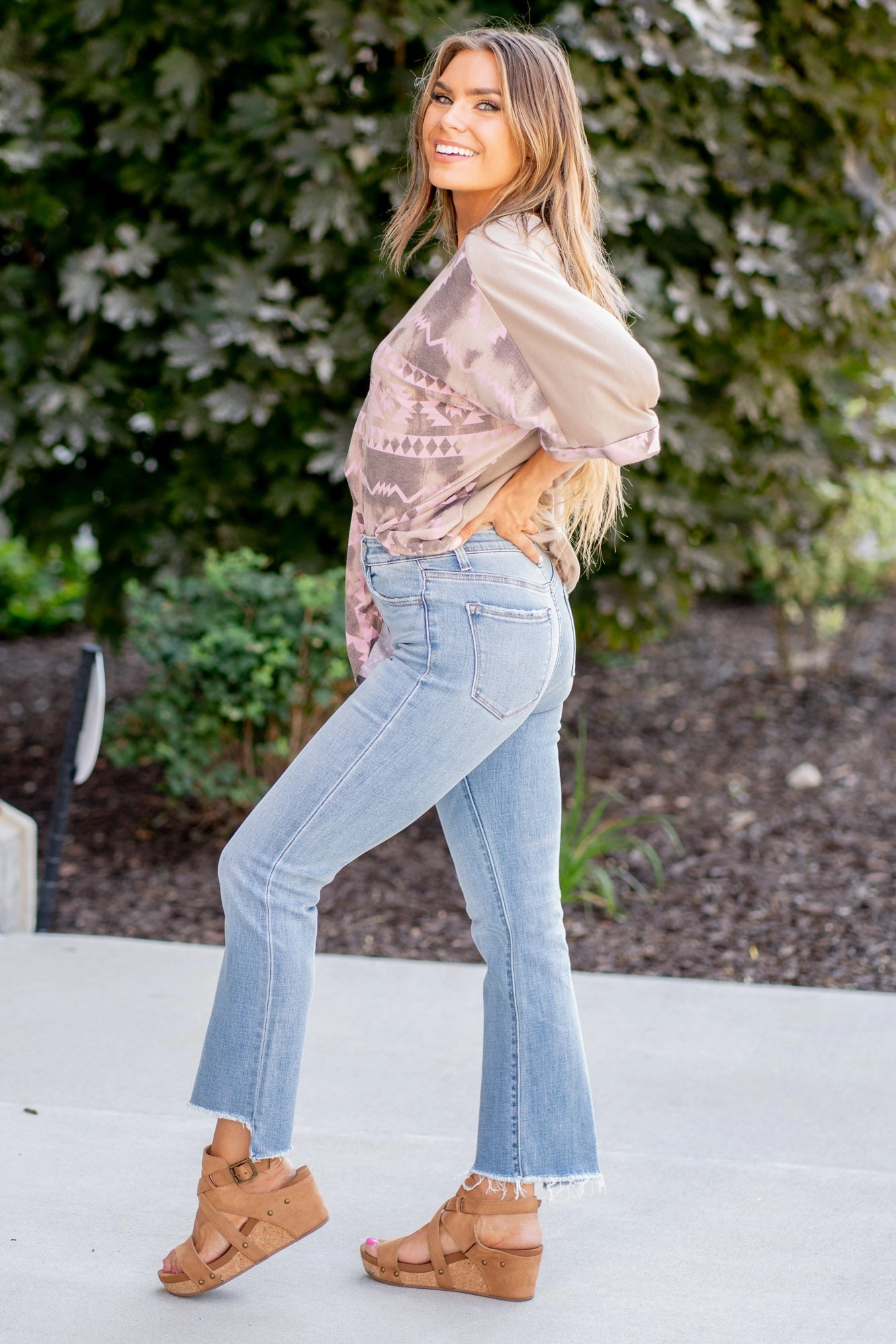 VERVET Striving High Rise Crop Flare Jeans Light Blue Wash Trendy High Quality Nature Lover Gym Ready Music Event