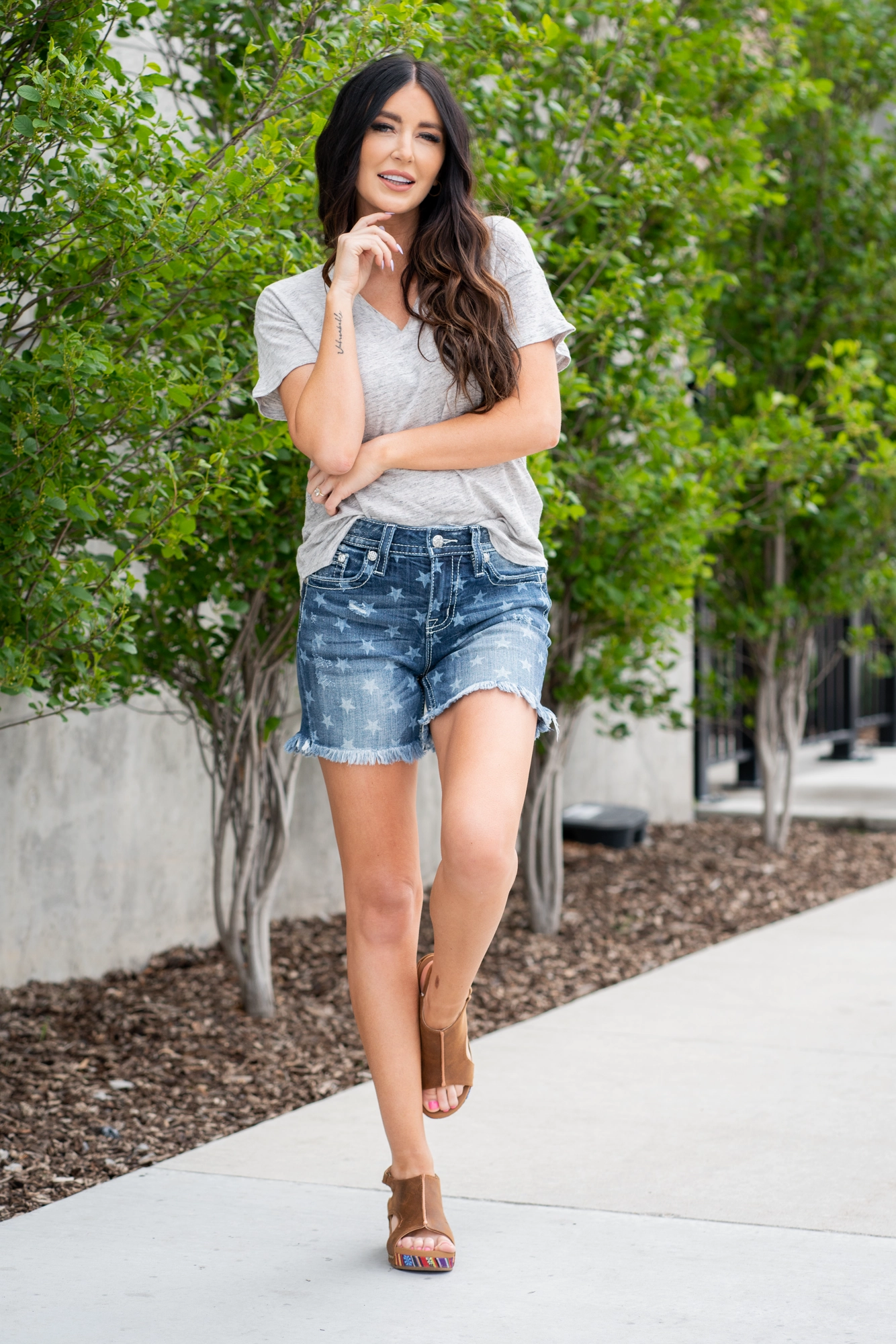 Star Print High Rise Shorts Iconic Outfit