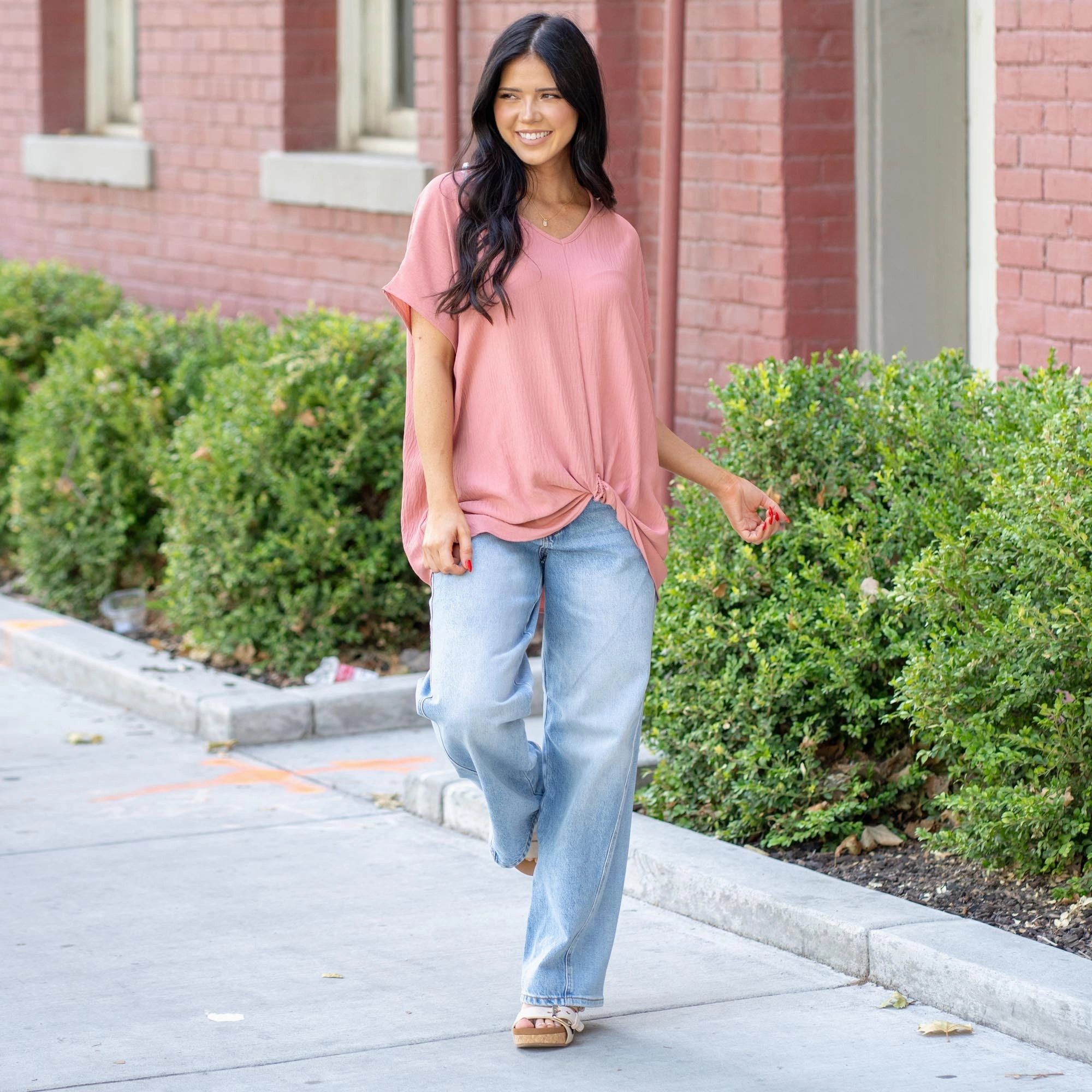 Gym Companion Tailored Fit Vanilla Bay Sienna Knot Front Dolman Top Mauvelicious