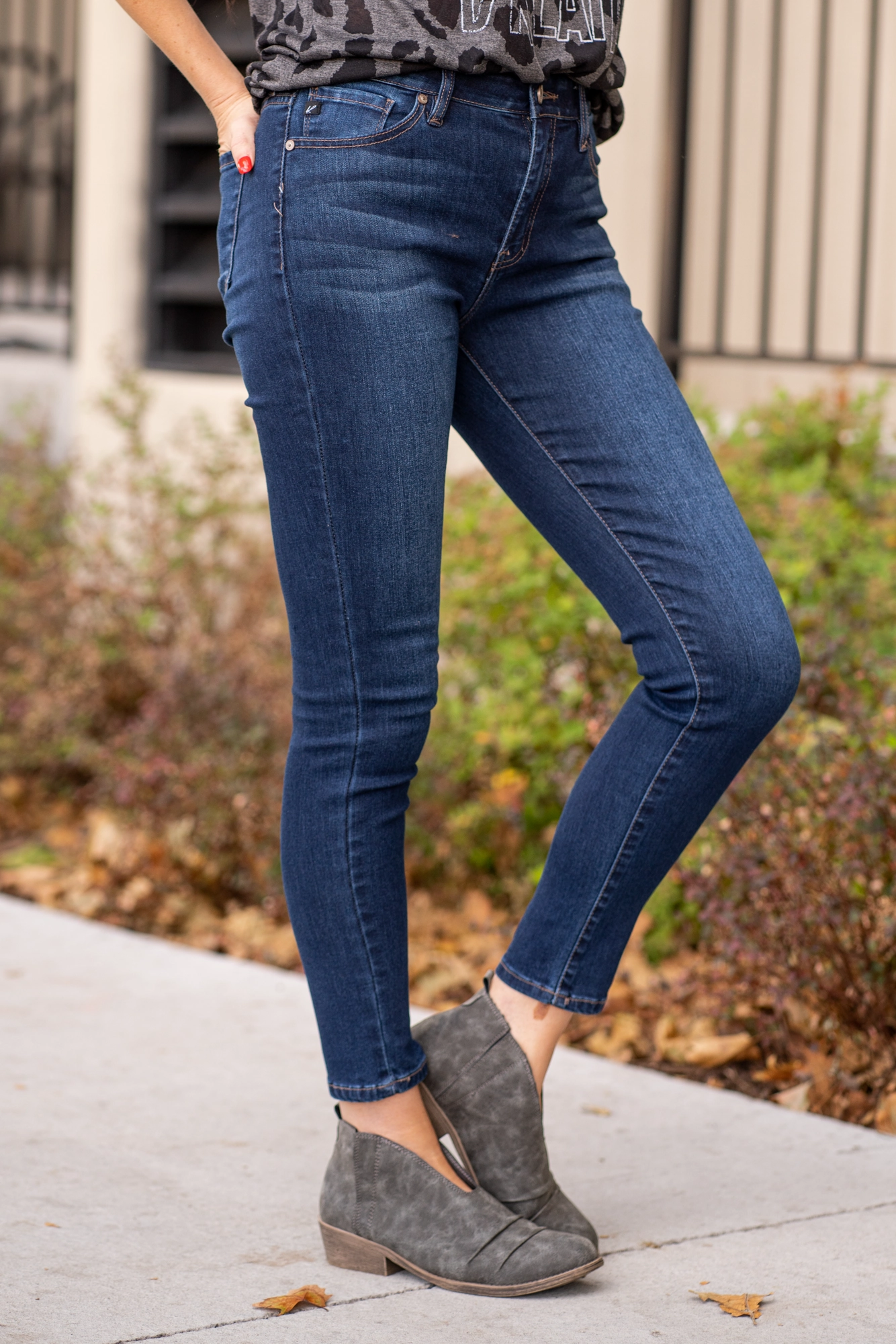 Nicole High Rise Skinny Comfortable Edge Ready to Wear