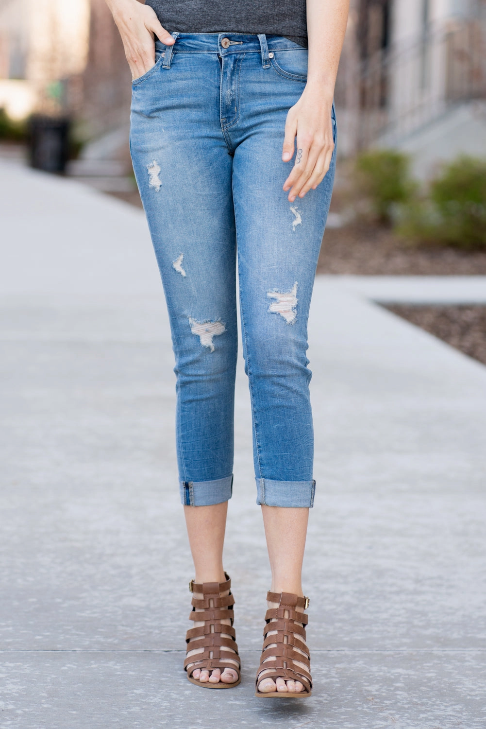 Bradwell Mid Rise Cuffed Skinny Capri All Season Fit