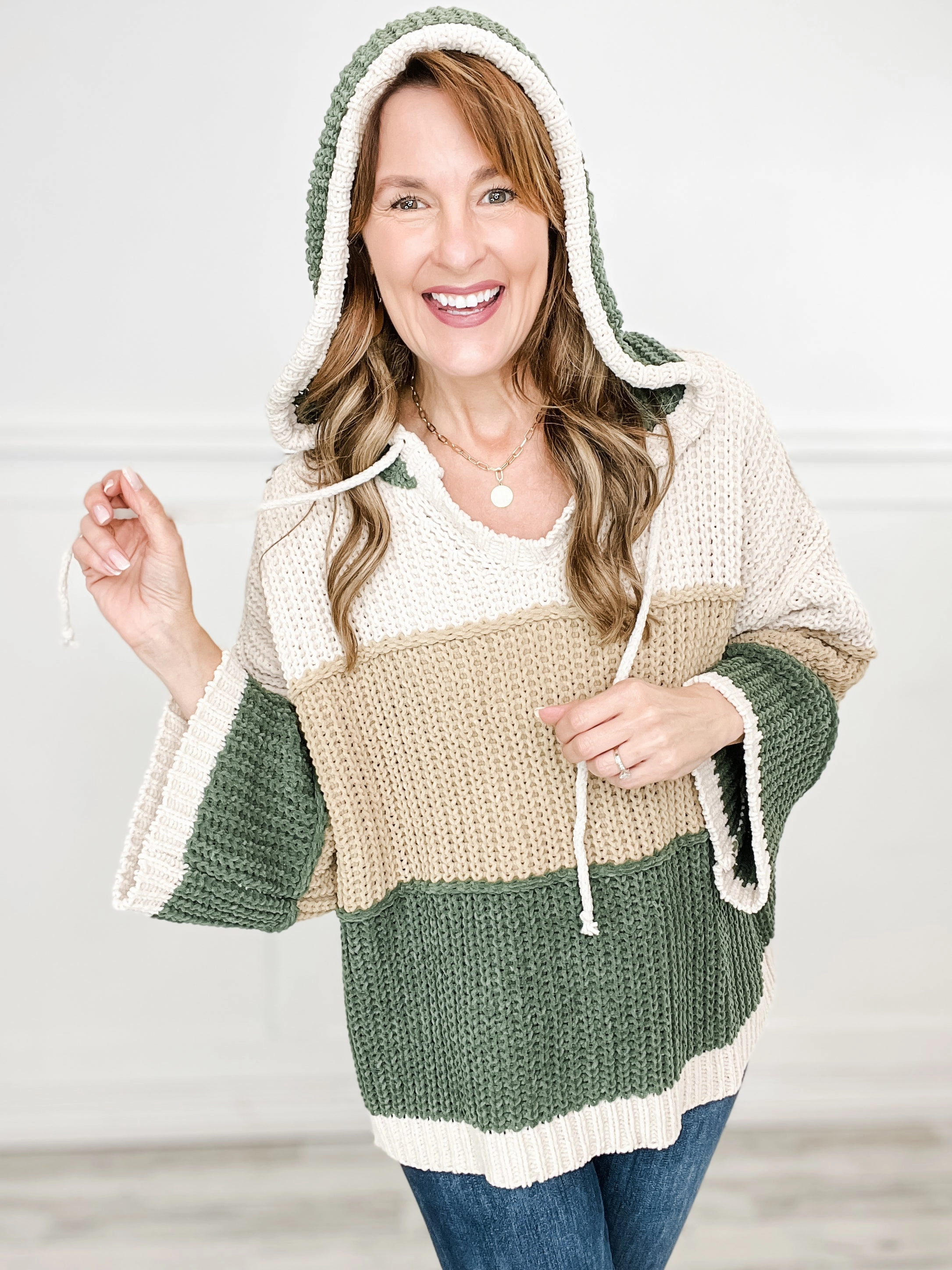 Cozy Everyday V-neck hooded color block pullover sweater