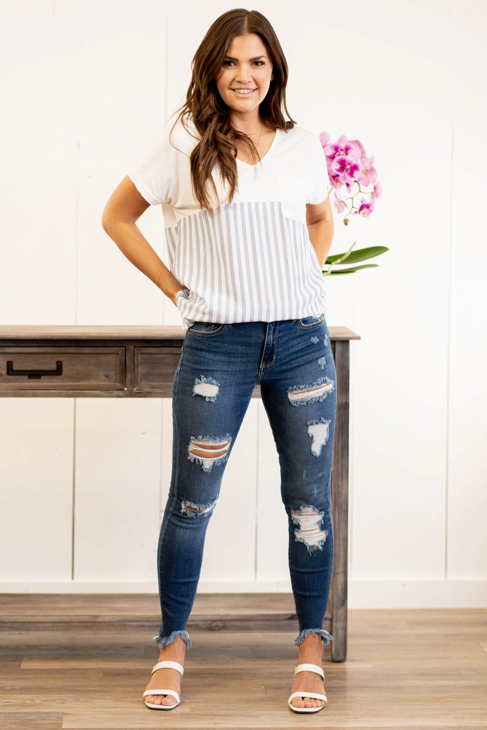 Road Trip Bold Look Smart Casual Valentina Mid Rise Ankle Skinny