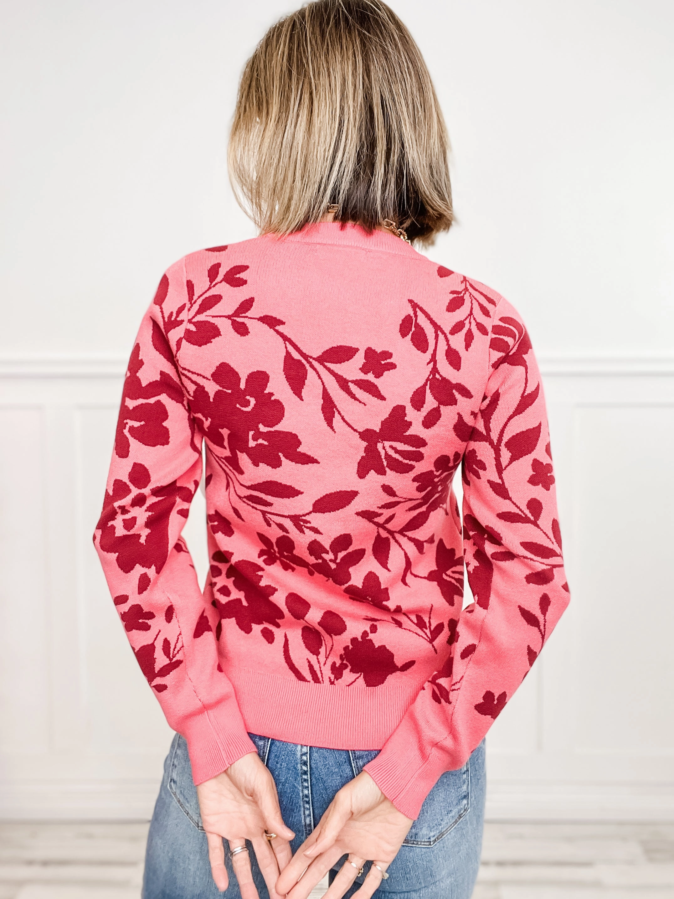 Perfect Design Fit Functional Layers Flower Jacquard Crew Neck Long Sleeve Pullover Sweater