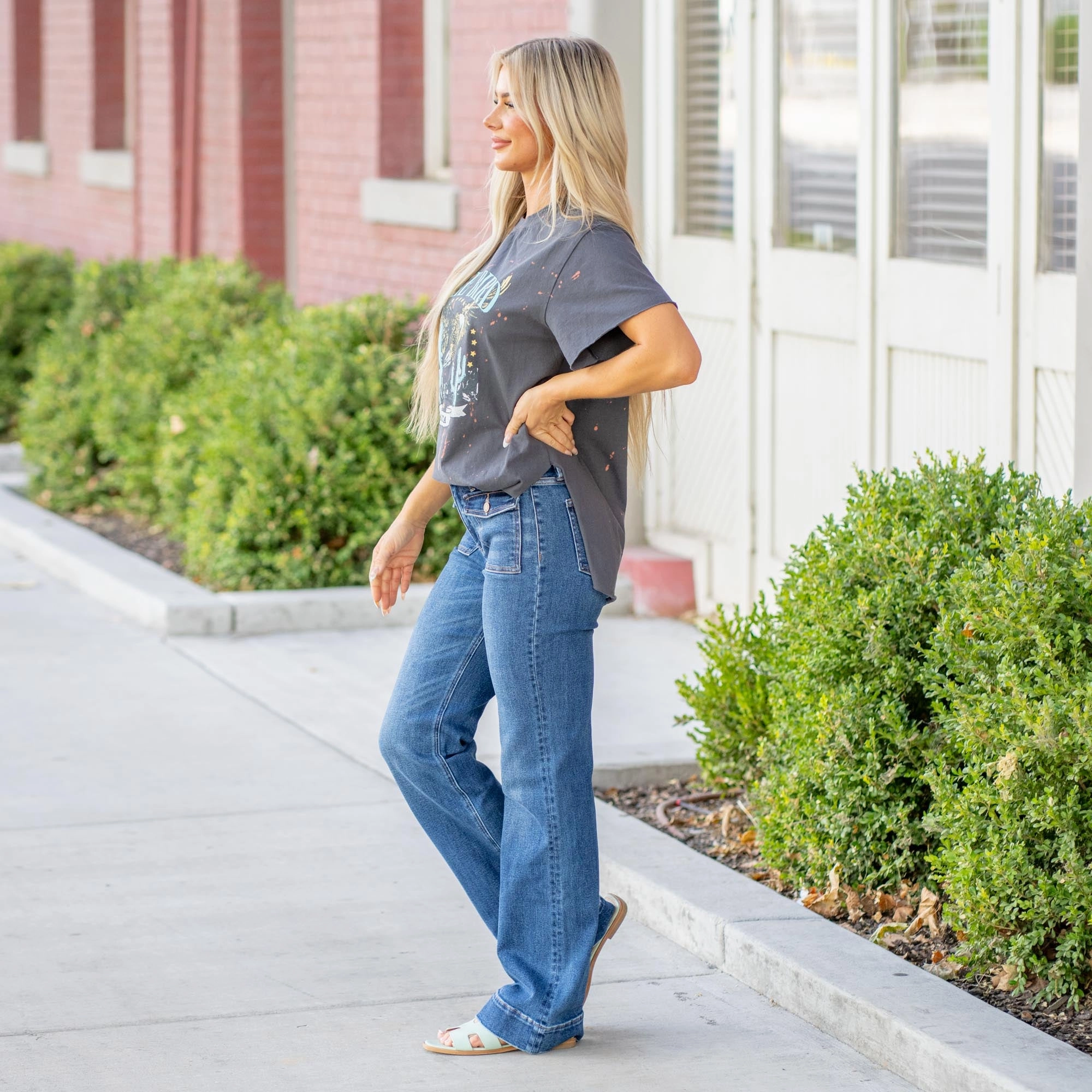 VERVET Blissful Eclipse High Rise Trouser Hem Vintage Flare Jeans Medium Blue Simple Wear