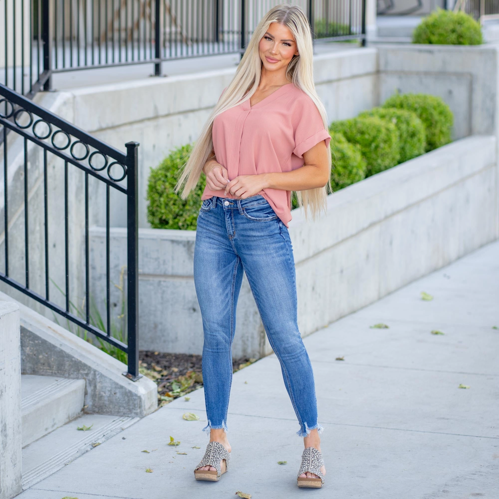 Evening Stroll Comfy Durable Athlete Fit Travel Outfit VERVET Instrumental High Rise Distressed Hem Skinny Jeans Regular & Plus Sizes