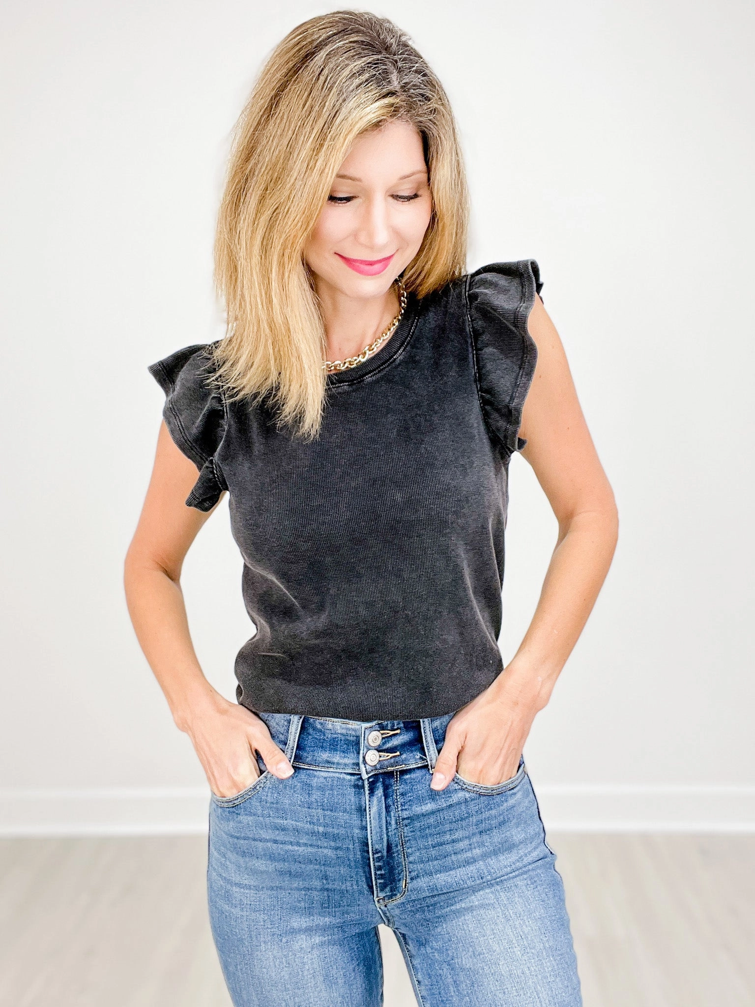 Reverseble Design Washed Ribbed Flutter Sleeve Knit Tank Top