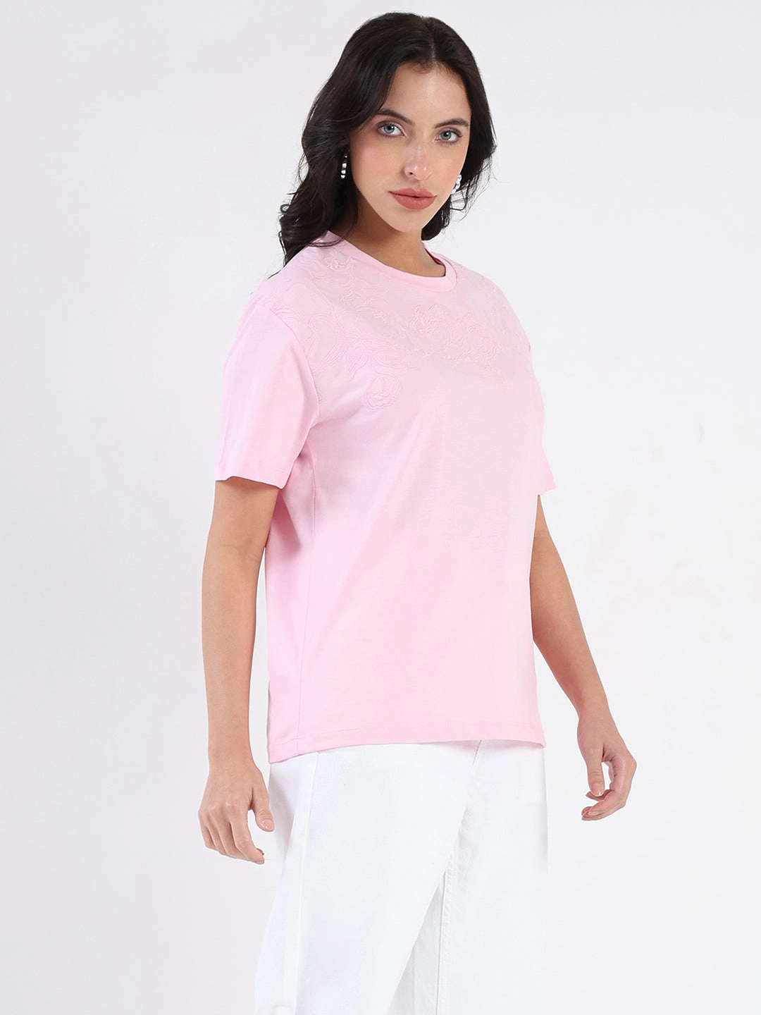 LowProfileZipperSystem Anti Pilling Finish Madame Embroidered Half Sleeve Pink Cotton T-shirt