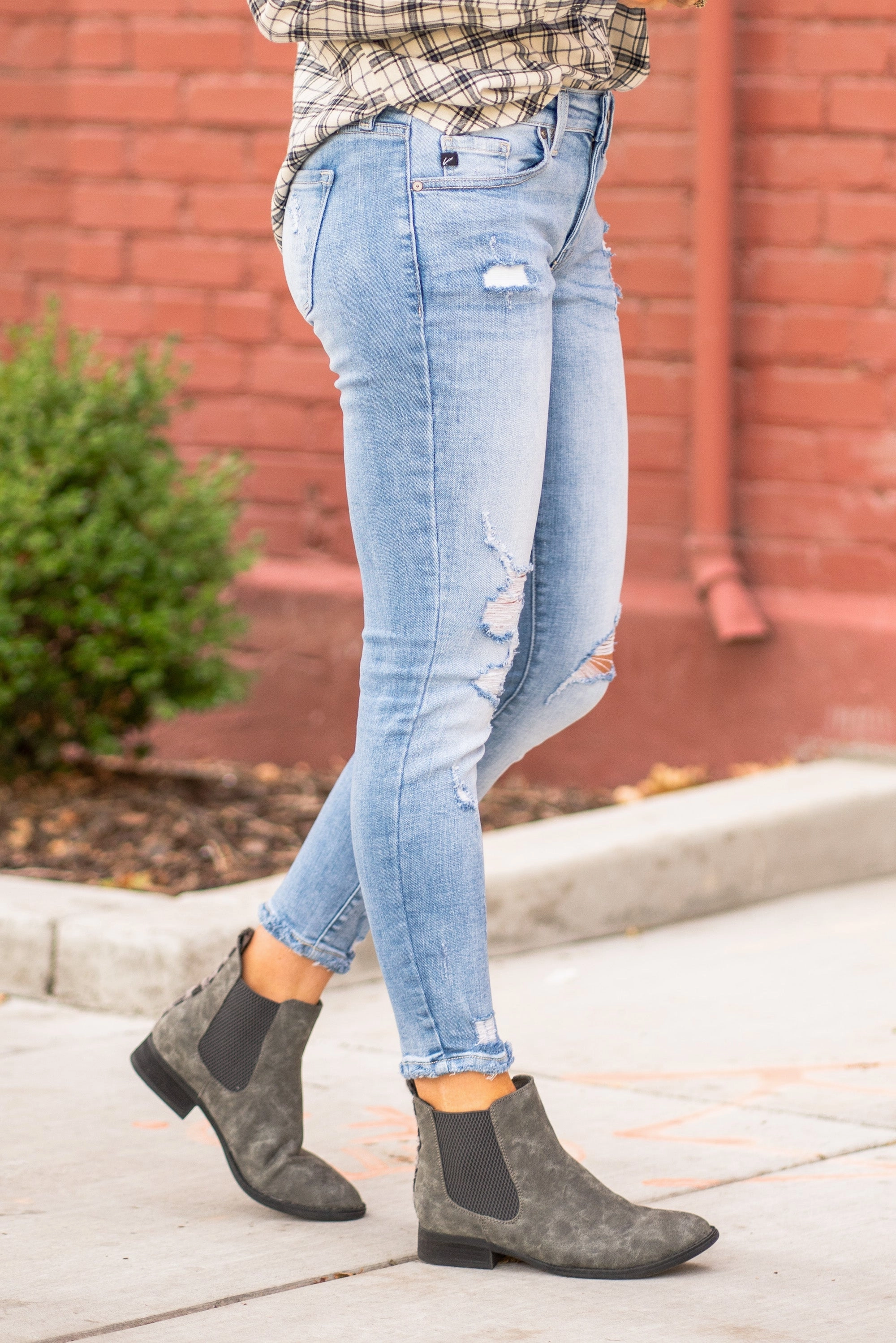 Whittier Mid Rise Ankle Skinny Favorite Basic