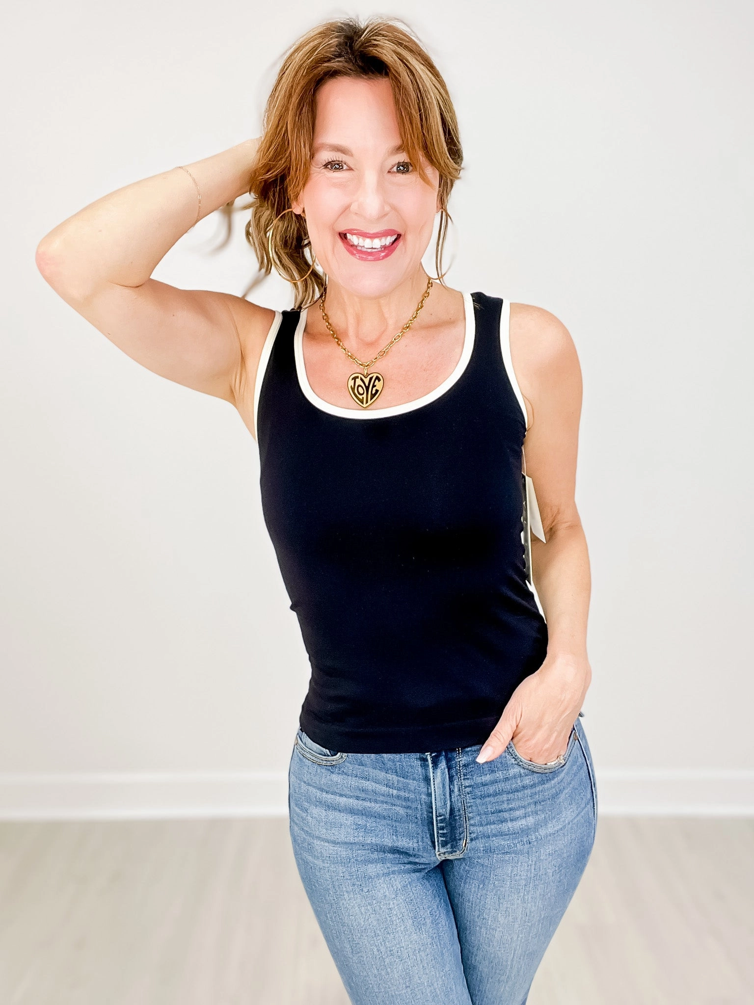 Casual Blouse Two Tone U Neckline Seamless Tank - Group A