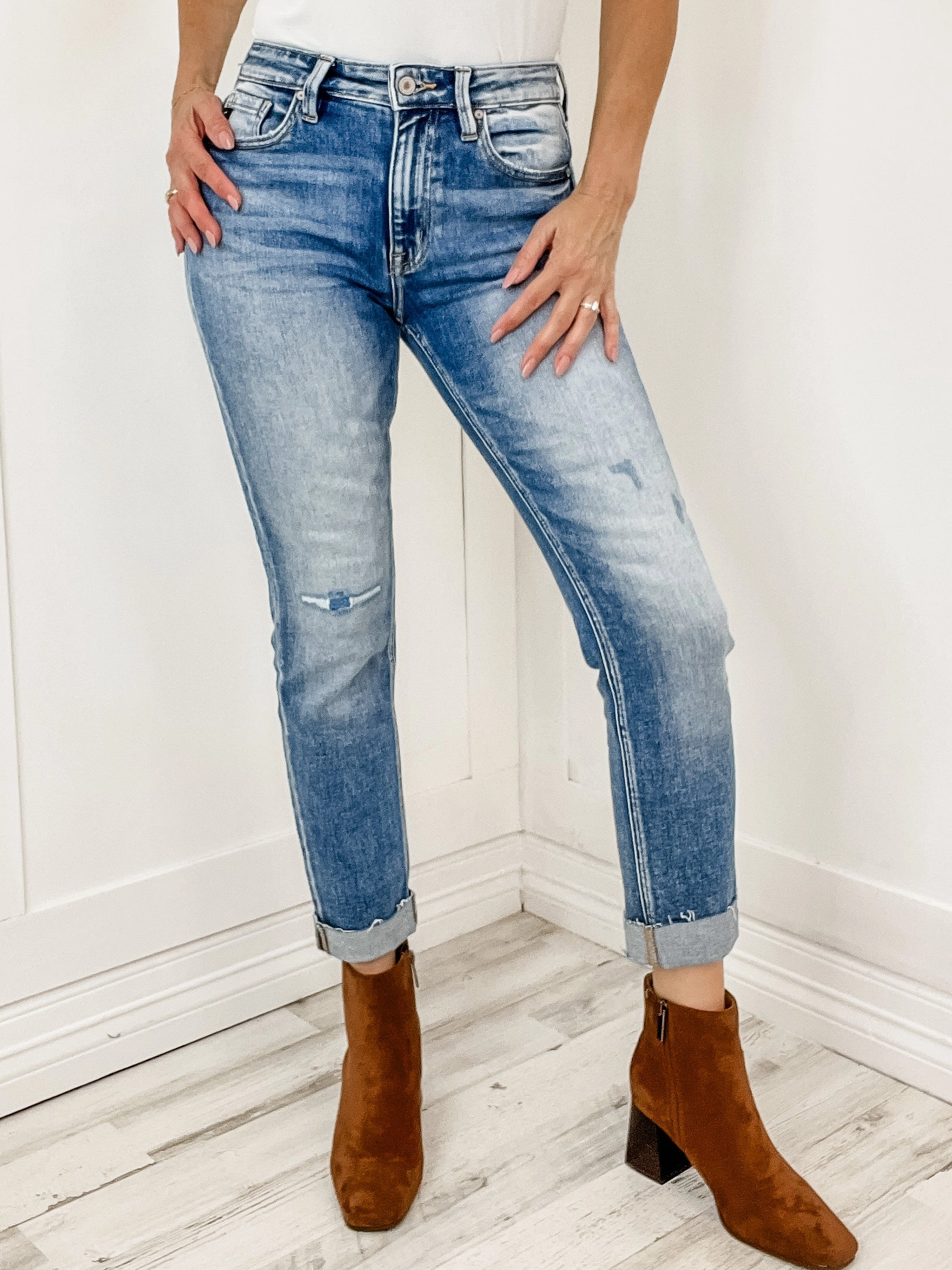 Breathable Weekend Warrior Travel Outfit Aria KanCan High Rise Cuffed Slim Straight Jean